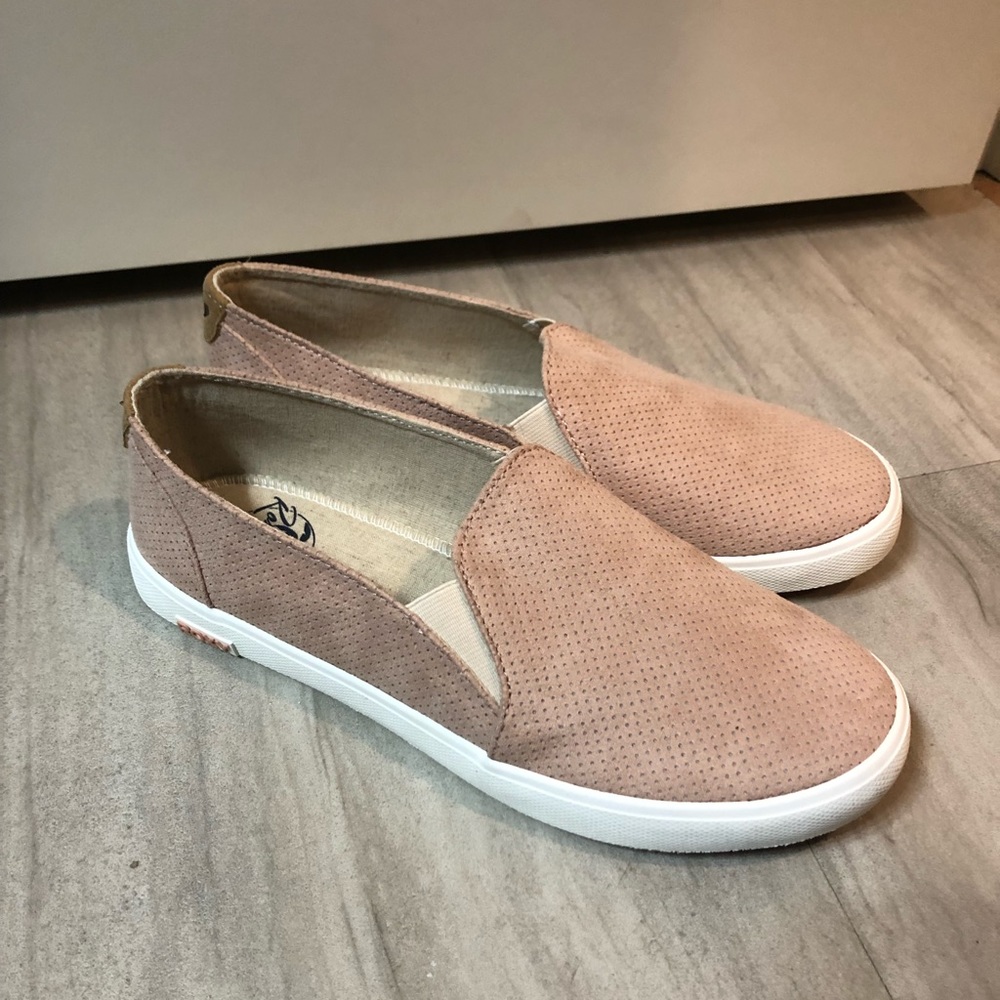 Roxy loafers